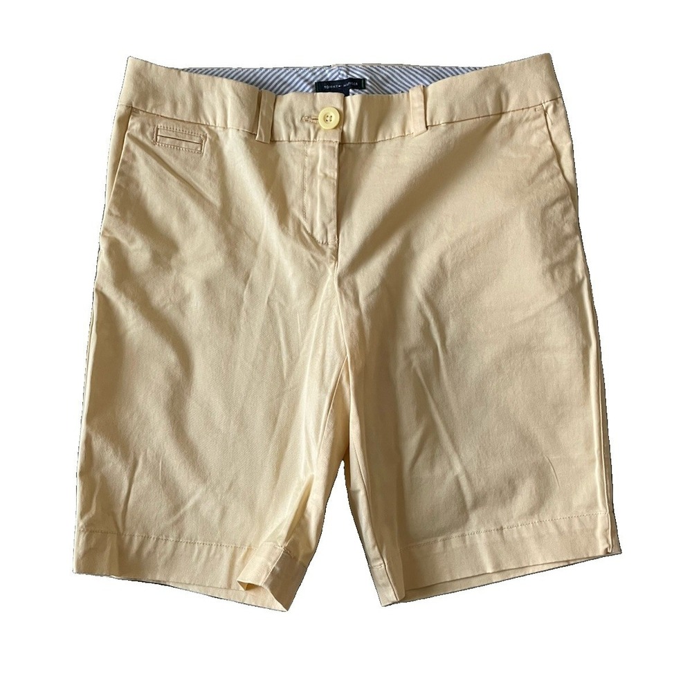 Tommy Hilfiger Women's Size 6 Butter Yellow Bermuda Chino Shorts Cotton Stretch